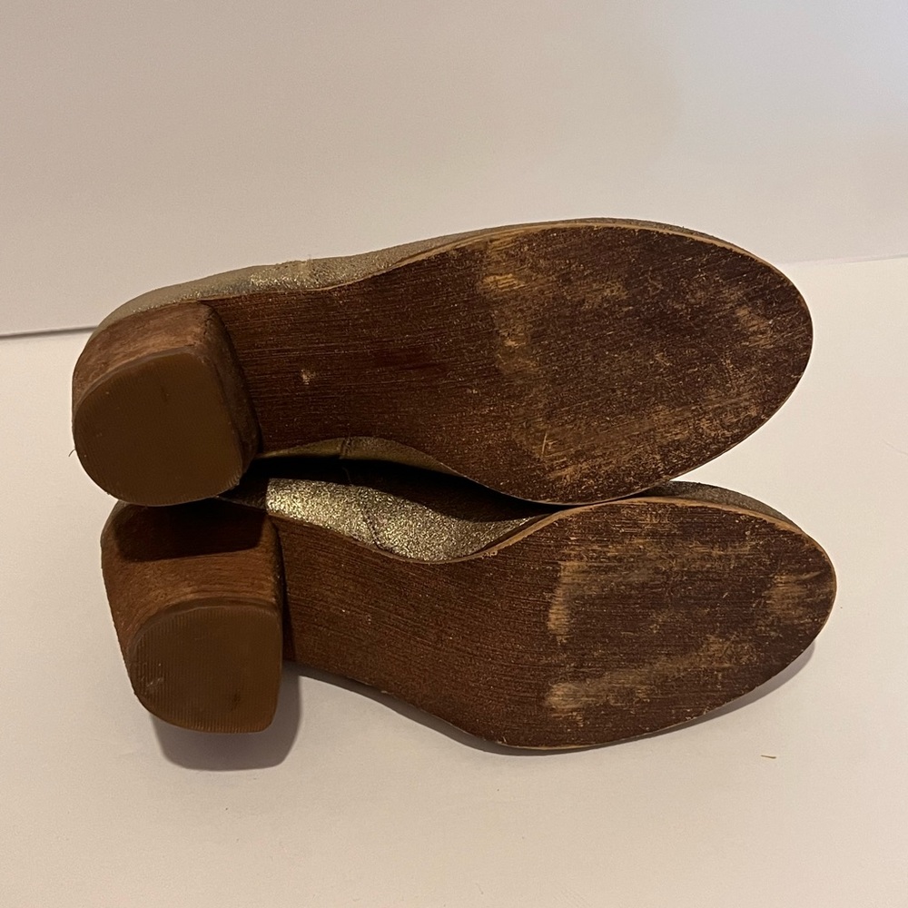 BP Gold Booties - Picture 2 of 3